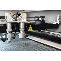 150W + 100W CO2 LASER PLOTTER VOOR METAAL + ACCESSOIRES
